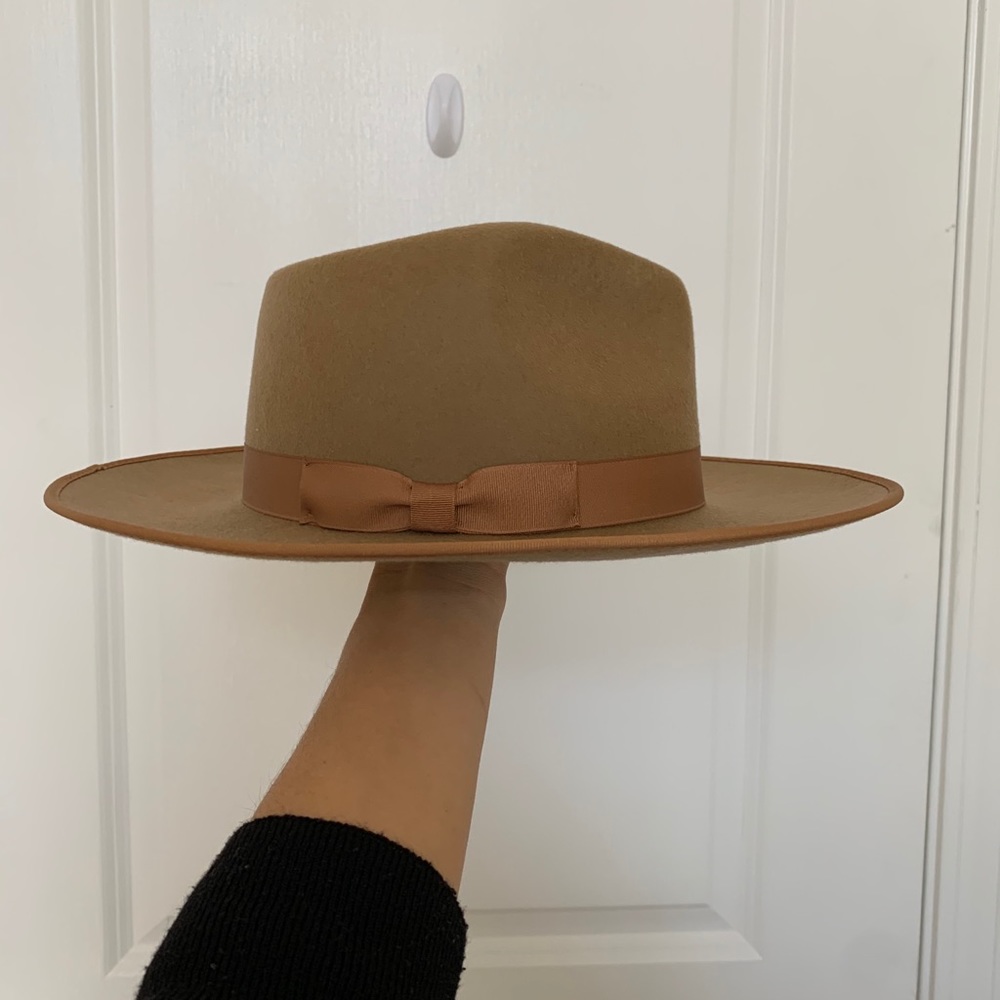 Gigi Pip Monroe Rancher in Brown